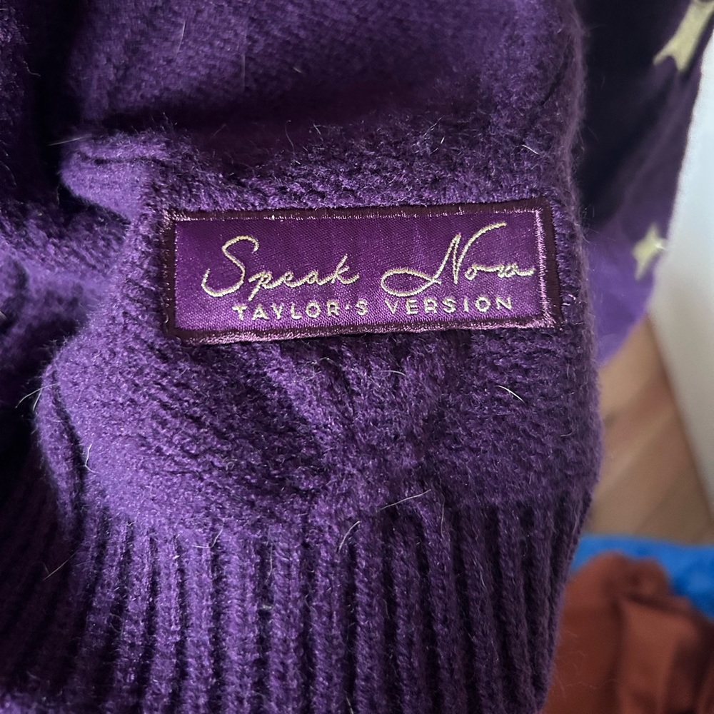 Taylor Swift Speak Now Cardigan in XS/S